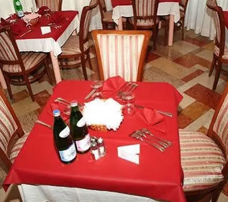 Hotell Reve Cattolica